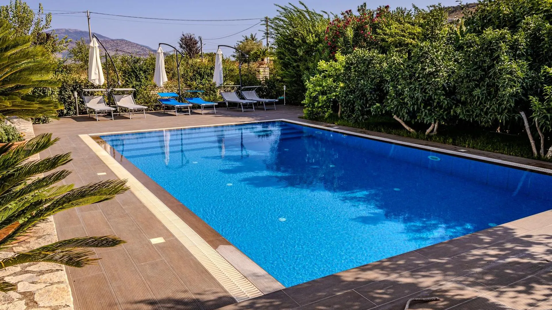 Villa La Quiete - Adults Only Cuke Bed & Breakfast