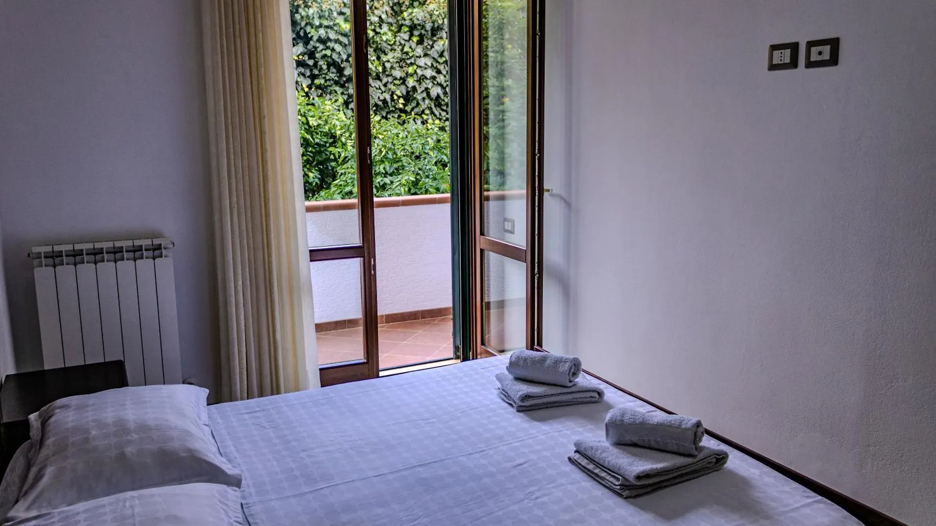 Villa La Quiete - Adults Only Cuke Bed & Breakfast